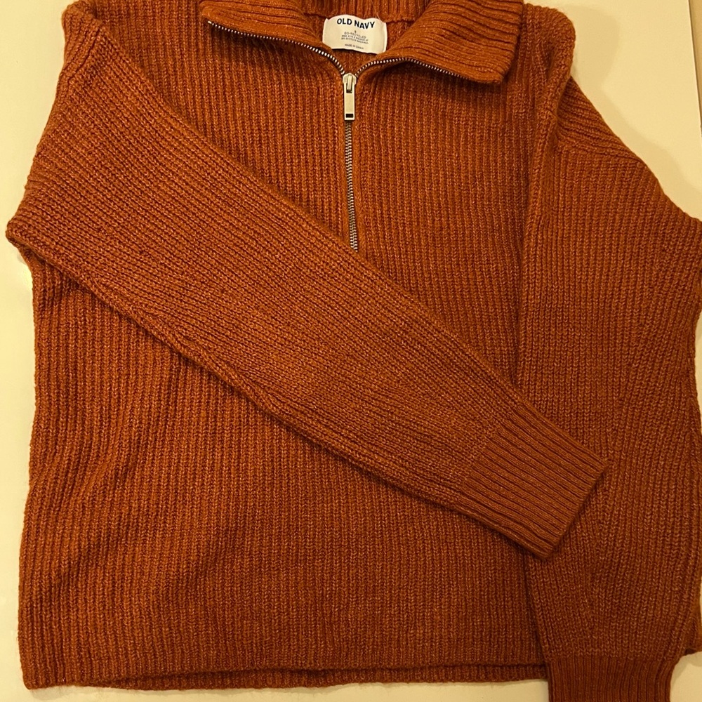 Old Navy Sweater